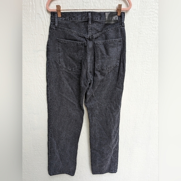 Aritzia Denim Forum Joni High Rise Loose Fit Black  Denim Jeans 26x29L - Picture 6 of 7